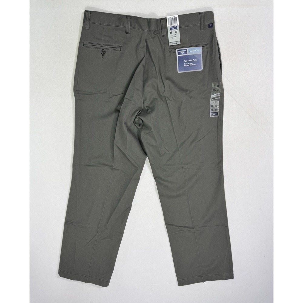 Dockers Classic Fit Flat Front Pants Men's 36x30 (36x29) Grey NWT Office Casual